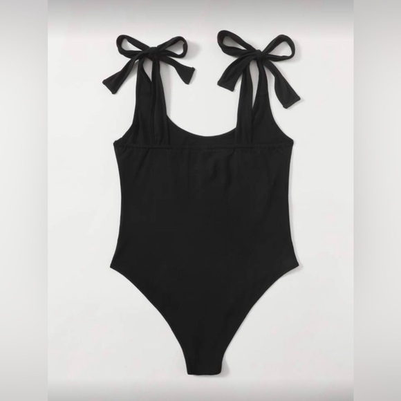 SHEIN Tops - SHEIN Black Adjustable Tie Bow Strap Bodysuit